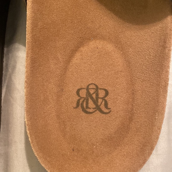 Rock and republic mens sandal - Picture 2 of 5